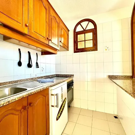 Oceano Y Sol, Bonito Apartamento En Tenerife Sur Con Wifi Gratis En Zonas Comunes, Playa *