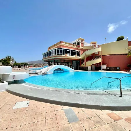 Oceano Y Sol, Bonito Apartamento En Tenerife Sur Con Wifi Gratis En Zonas Comunes, Playa Apartament *