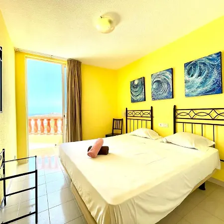 Oceano Y Sol, Bonito Apartamento En Tenerife Sur Con Wifi Gratis En Zonas Comunes, Playa Costa Adeje (Tenerife)