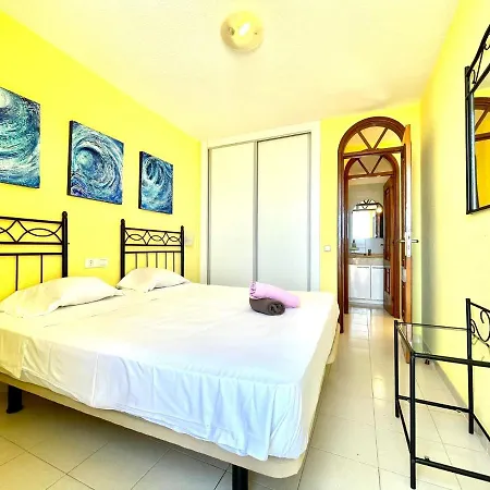 Oceano Y Sol, Bonito Apartamento En Tenerife Sur Con Wifi Gratis En Zonas Comunes, Playa *