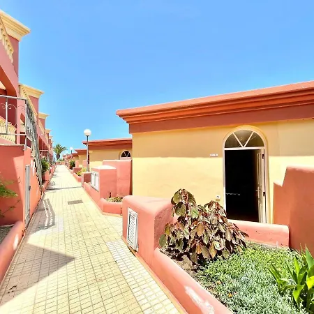 Oceano Y Sol, Bonito Apartamento En Tenerife Sur Con Wifi Gratis En Zonas Comunes, Playa Apartament