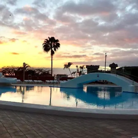 Apartament Oceano Y Sol, Bonito Apartamento En Tenerife Sur Con Wifi Gratis En Zonas Comunes, Playa *